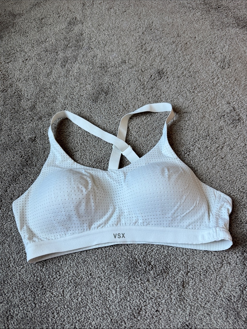 Victoria’s Secret VSX White Sports Bra 34C Racerback Padded Gym Workout - Picture 1 of 4